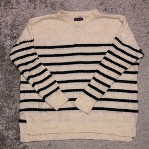 Abercrombie & Fitch Striped Sweater 💋